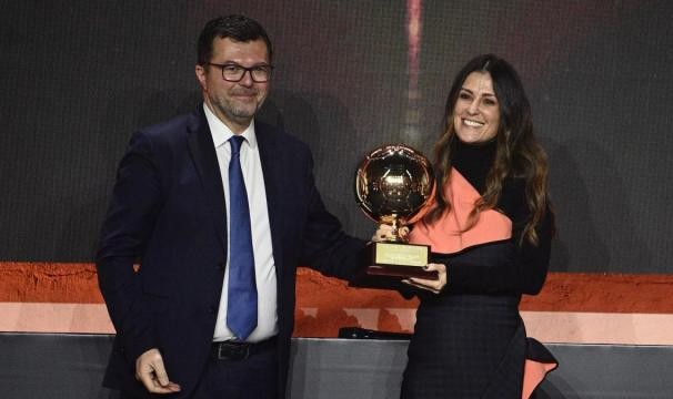 开云体育-【人物】格拉诺夫斯卡娅，让怨种切尔西活成精明财主