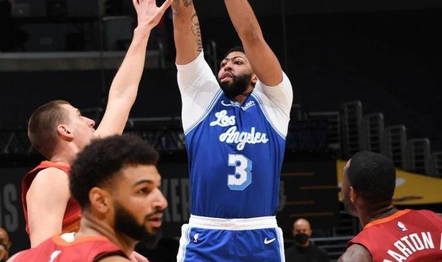 开云体育-格林透露某超巨身材走样 戴维斯：只要能赢球就行