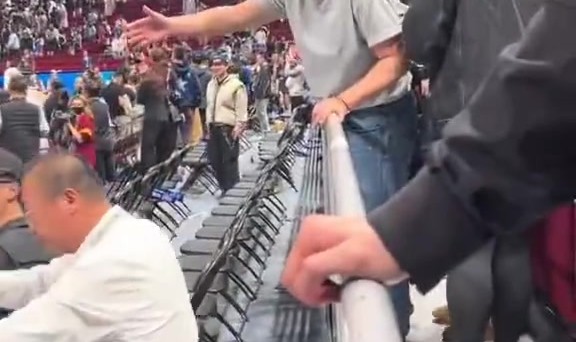 开云-记者：李添荣这起冲突和北京队没啥关系 就是现场安保的态度问题