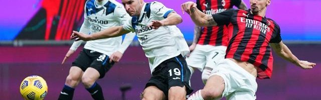 开云体育-从0比5到0比3进步了！输真蓝黑保半程冠军知足也！